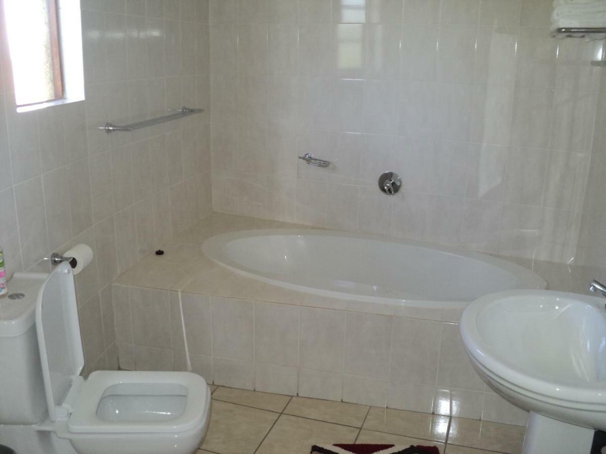 Quarto em Acomodações Particulares Mountain Aloe Den *